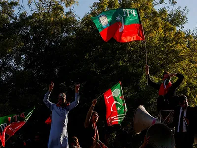 pakistan tehreek e insaf holds nationwide protests against election  rigging  amid police crackdown