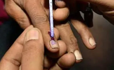polling underway in 5 u khand ls seats  harish rawat casts vote in dehradun