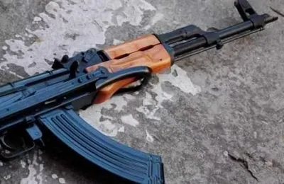 crpf officer shoots self using ak 47 rifle in odisha
