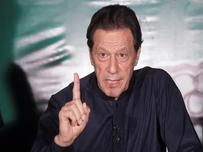 imran khan condemns  rigged elections   predicts sri lanka like situation in pakistan