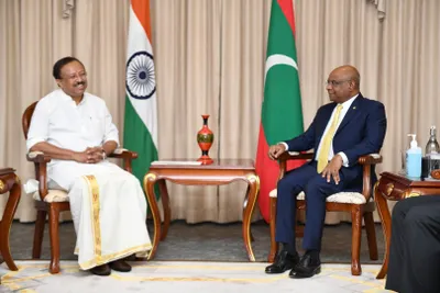 india  maldives sign 10 mous related to development projects
