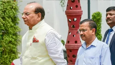 delhi lg invites arvind kejriwal  his cabinet ministers  tomorrow
