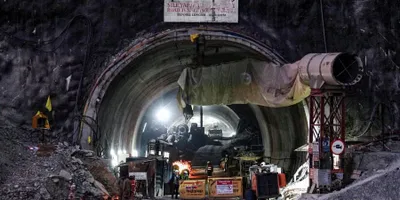 uttarakhand tunnel rescue  rescuers make 8 metre progress through vertical drilling in last one and half hours
