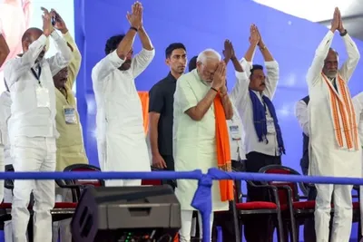  thank you hyderabad   pm modi s rally captures emotional moments  attacks on opposition  bjp s commitment for assembly polls