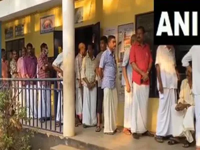 lok sabha polls  tripura leads voter turnout at 16 65 pc  west bengal at 15 68 pc till 9 am