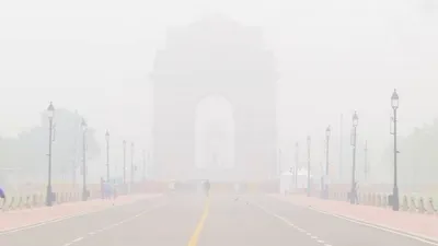shallow fog covers north india  imd predicts light rainfall in delhi