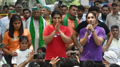  big call will be taken if      vinesh phogat s big statement on wrestlers  protest