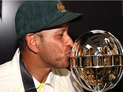 usman khawaja beats ashwin  head to win icc men s test cricketer of the year