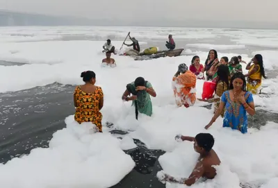 toxic foam floats in yamuna river ahead of  chhath pooja 