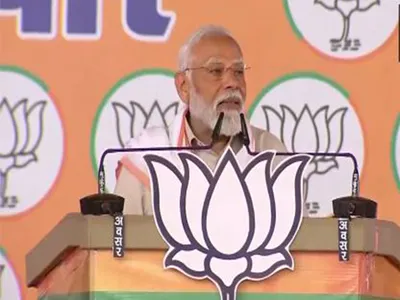  corrupt will have to go to jail  this is modi s guarantee      pm modi hits out at opposition in bastar rally