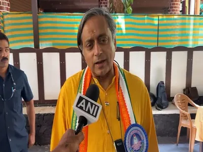 i don t think   bjp going to win a single seat in kerala  shashi tharoor