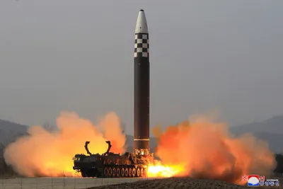 north korea fires ballistic missile  says japanese prime minister
