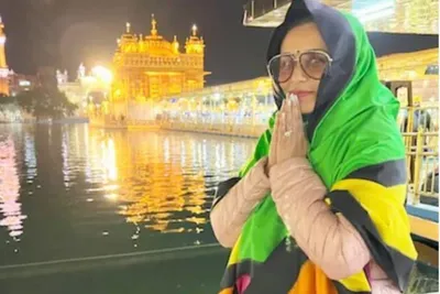 rani mukerji visits golden temple post  mrs chatterjee vs norway  release