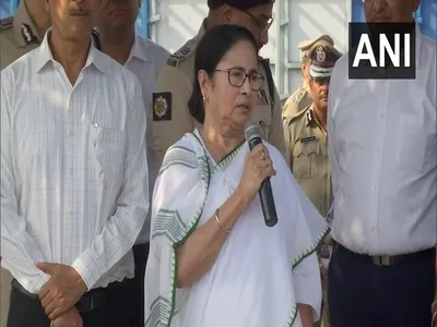 odisha train accident   not the time to suppress the truth   says mamata banerjee