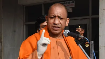 dynasts looted funds meant for welfare schemes  up cm yogi
