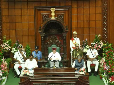 governor gehlot outlines principles of  karnataka model  at assembly joint session