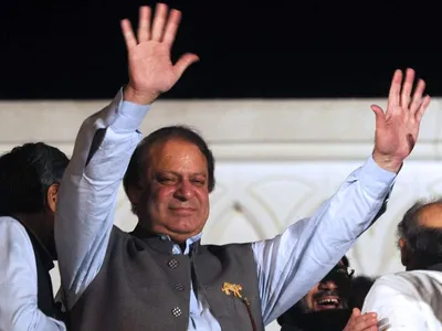 nawaz sharif engaged in cabinet selection amid speculations of pml n  ppp coalition  report