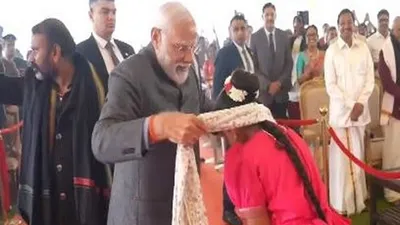 pm modi gifts his shawl to girl during pongal celebrations in delhi