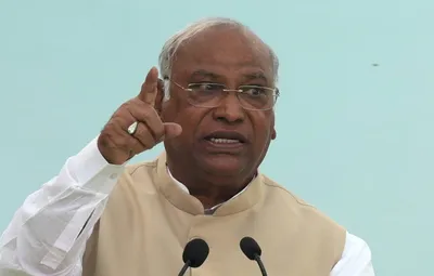 we are with them     says national president mallikarjun kharge on farmers protest