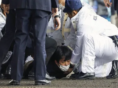 japan  suspects may have used homemade pipe bomb to attack pm