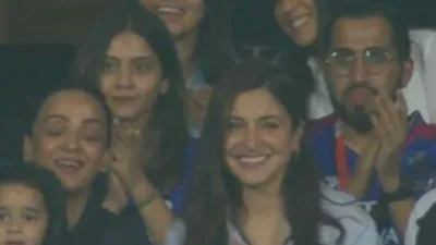 anushka sharma makes first public appearance since akaay s birth to cheer for virat s rcb