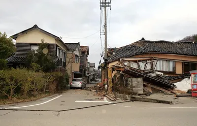 japan earthquake  death toll rises to 15  tsunami advisories lifted