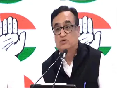 congress accuses income tax department of double standards