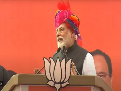 pm modi targets congress on above par fuel prices  says rajasthan govt  looting people 