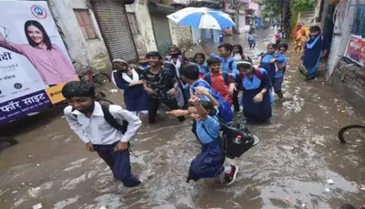up  schools closed in lucknow today due to heavy rains