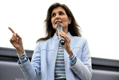 us  nikki haley attacks trump after he mocks her military husband  questions his whereabouts