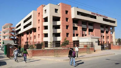 chandigarh district court vacated after bomb threat