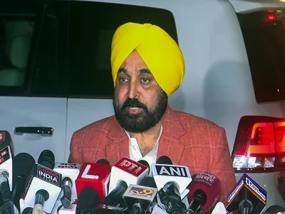 punjab cm bhagwant mann announces rs 1 crore aid for family of farmer killed in protest