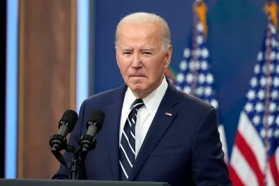 us  biden offers support to johnson s bill for israel and ukraine  calls for vote this week