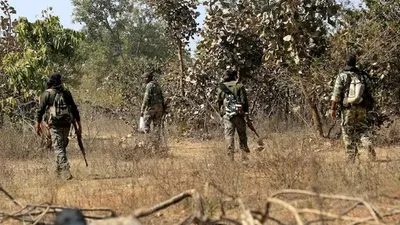 encounter breaks out between security forces  naxals in chhattisgarh s kanker
