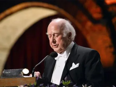 nobel winning physicist behind  god  particle  peter higgs  passes away at 94