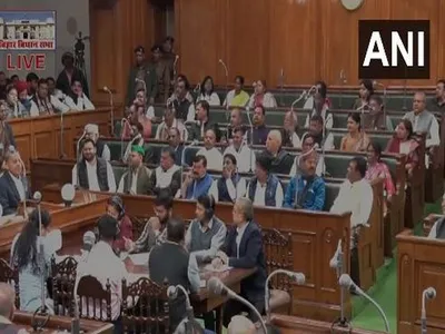 bihar assembly passes no confidence motion against speaker ahead of trust vote