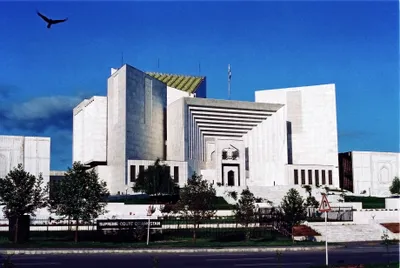 imran khan urges supreme court judges to  save democracy 