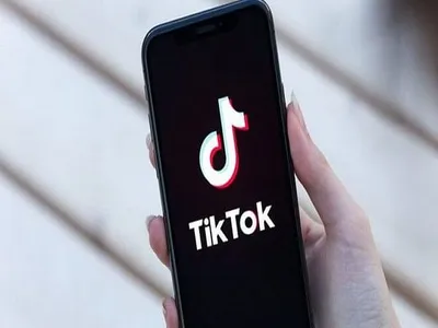 ireland  govt employees told to remove tiktok from work devices
